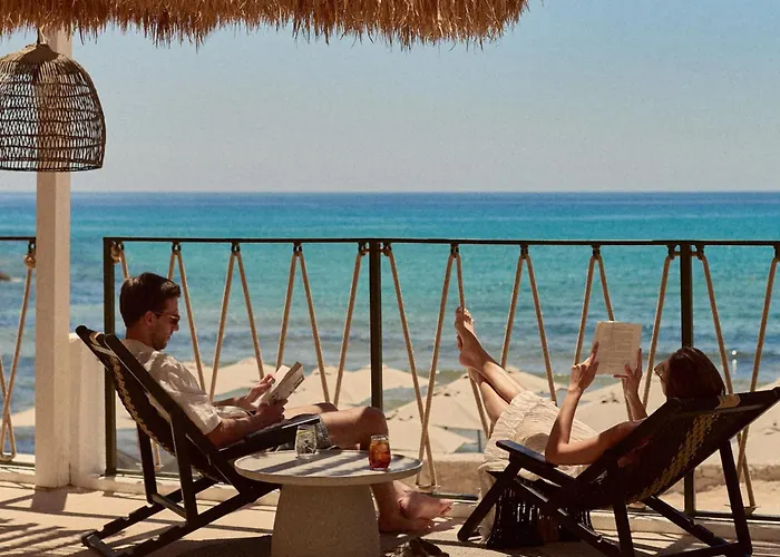 Golden Milos Beach Ηouse By Domotel